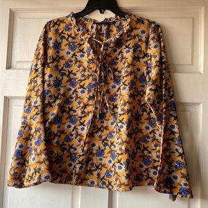 Doe & Roe Yellow Floral Top Size L